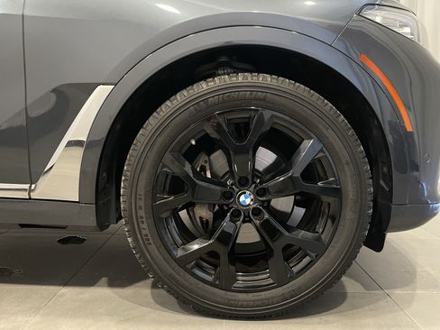 Used 2021 BMW X7 xDrive40i w/ Premium Package AWD/4WD image 10
