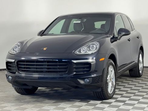 Used 2018 Porsche Cayenne AWD/4WD image 3