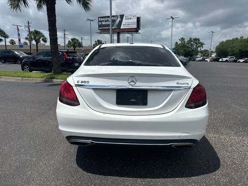 Used 2019 Mercedes-Benz C 300 4MATIC Sedan image 4
