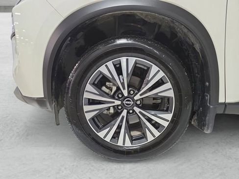 Used 2023 Nissan Rogue SV FWD image 23