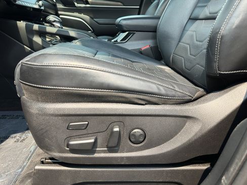 Used 2021 Kia Telluride SX w/ SX Prestige Package AWD/4WD image 16