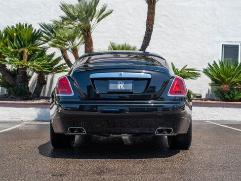 Used 2020 Rolls-Royce Wraith RWD image 33