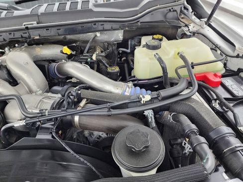 Used 2022 Ford F350 Lariat w/ Lariat Ultimate Package image 17