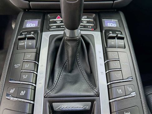Certified 2021 Porsche Macan S image 21