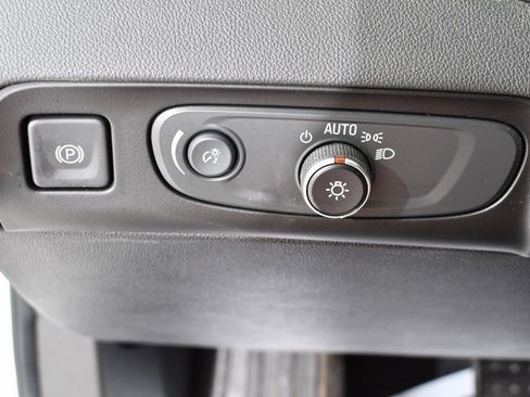 Used 2019 Buick Enclave Avenir AWD/4WD image 31