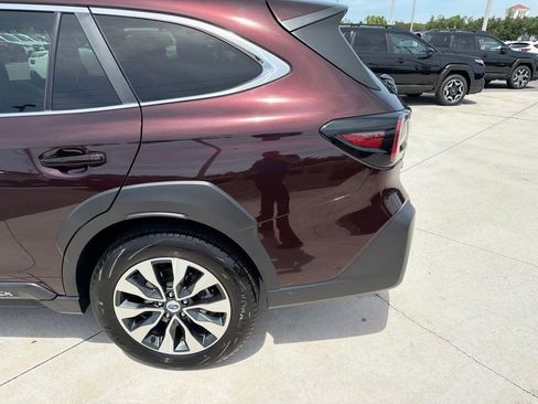Certified 2024 Subaru Outback Limited AWD/4WD image 16