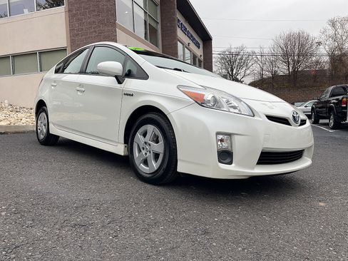 Used 2010 Toyota Prius Two FWD image 15