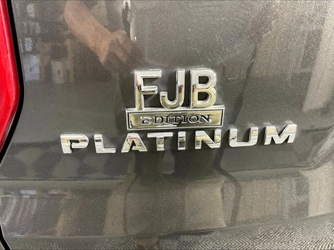 Used 2016 Ford Explorer Platinum AWD/4WD image 24