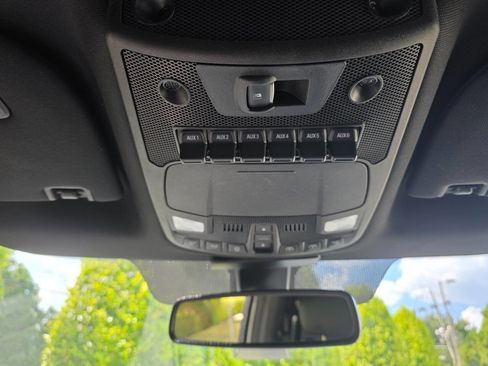 Used 2018 Ford F150 Raptor w/ Equipment Group 802A Luxury image 32