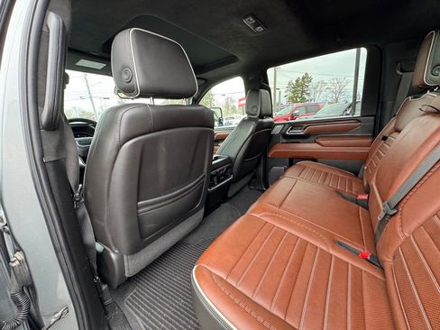 Used 2024 GMC Sierra 3500 Denali Ultimate image 57