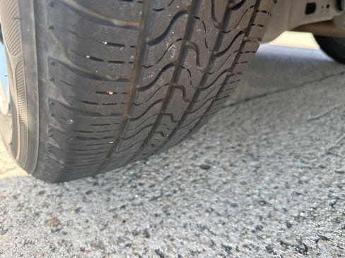 Used 2022 Toyota Corolla LE image 8