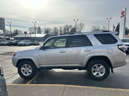 Used 2023 Toyota 4Runner SR5 image 9