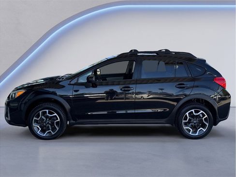 Used 2017 Subaru Crosstrek 2.0i Limited AWD/4WD image 3