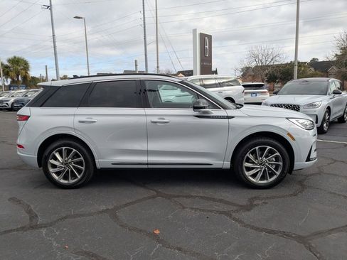 New 2026 Lincoln Corsair Grand Touring AWD/4WD image 3
