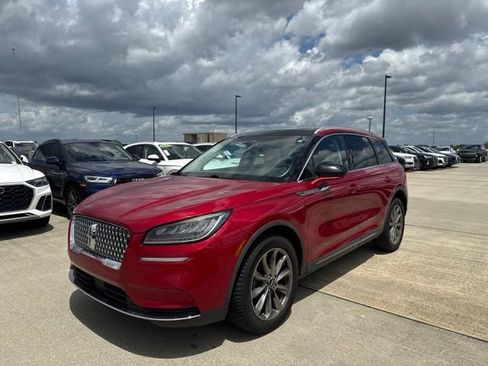 Used 2020 Lincoln Corsair FWD w/ Premium Package image 7