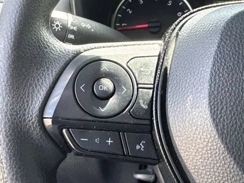Used 2020 Toyota RAV4 LE w/ All Weather Liner Package FWD image 31