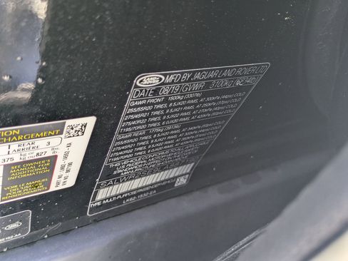 Used 2020 Land Rover Range Rover Sport HSE Dynamic image 35