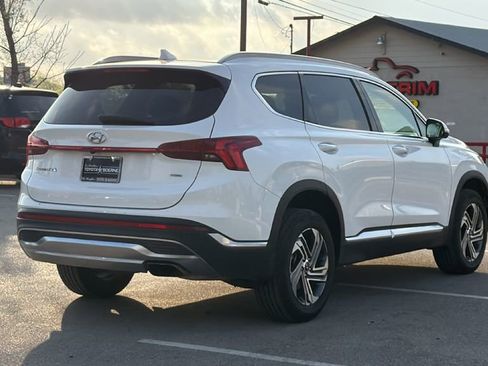 Used 2023 Hyundai Santa Fe SEL w/ Premium Package image 6