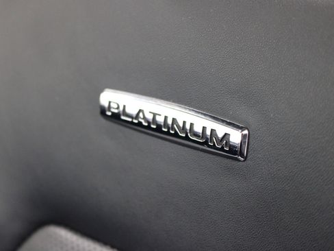 Used 2020 Ford Expedition Max Platinum image 5