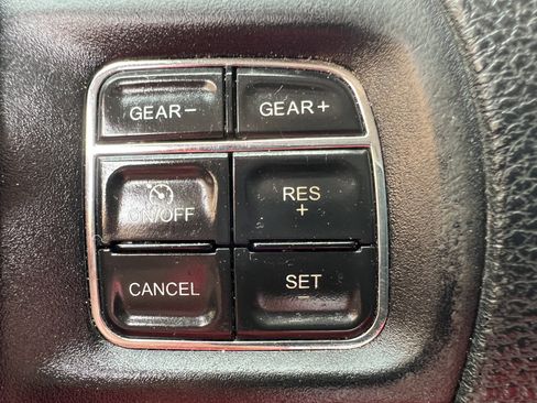 Used 2014 RAM 1500 Express AWD/4WD image 37