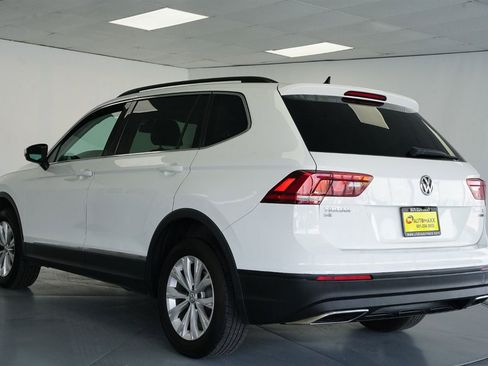 Used 2018 Volkswagen Tiguan SE image 5