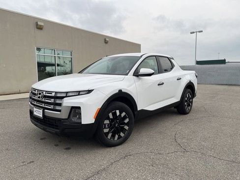 New 2026 Hyundai Santa Cruz SE image 2