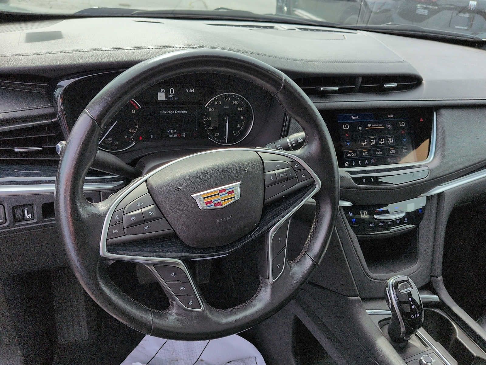 Used 2024 Cadillac XT5 Premium Luxury AWD/4WD image 12
