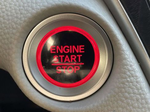 Used 2021 Honda Accord Touring image 29