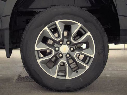Certified 2024 Chevrolet Silverado 1500 LT AWD/4WD image 21