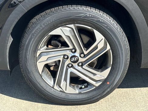 Used 2023 Hyundai Santa Fe SEL FWD image 5