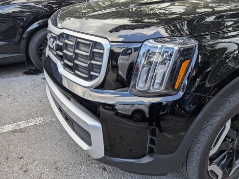 Used 2024 Kia Telluride S w/ S Sunroof Package FWD image 21