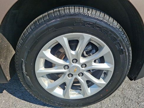 Used 2018 Chevrolet Equinox LT AWD/4WD image 8