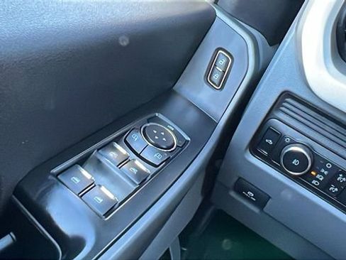 Used 2024 Ford F350 XLT image 33