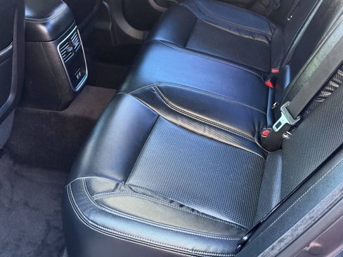 Used 2018 Dodge Charger R/T RWD image 18