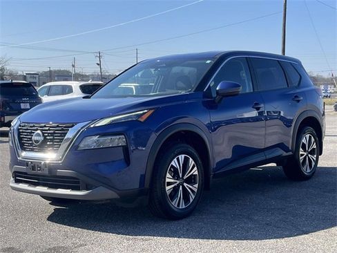 Used 2022 Nissan Rogue SV image 7