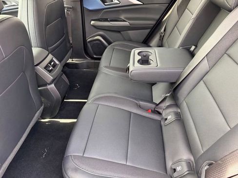 Used 2026 Chevrolet Equinox EV LT image 11