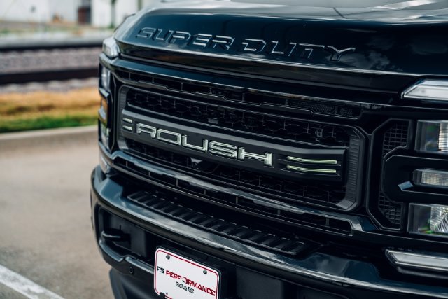 New 2026 Ford F350 Lariat w/ Black Appearance Package AWD/4WD image 5