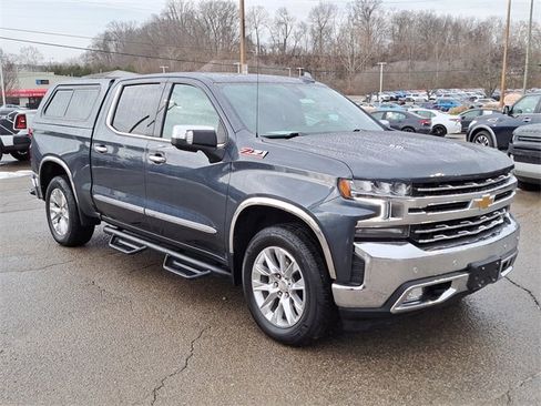 Used 2021 Chevrolet Silverado 1500 LTZ w/ LTZ Premium Package image 7