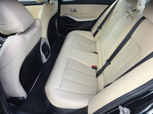 Certified 2024 BMW 330i Sedan w/ Convenience Package RWD image 13