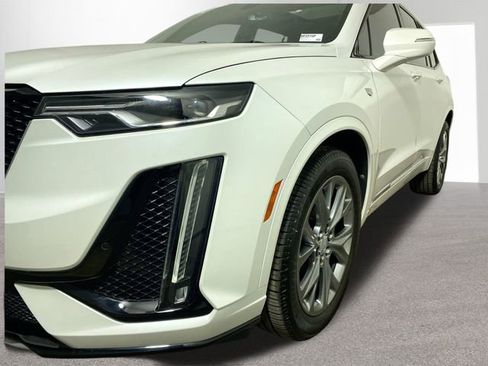 Used 2020 Cadillac XT6 Sport image 26