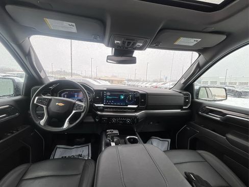 Used 2024 Chevrolet Silverado 1500 LTZ w/ LTZ Premium Package image 27