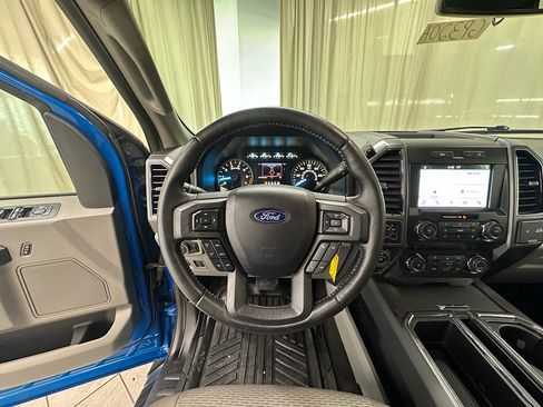 Used 2019 Ford F150 XLT w/ Equipment Group 302A Luxury AWD/4WD image 23