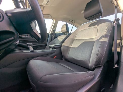 Used 2022 Nissan Altima 2.5 SV FWD image 17