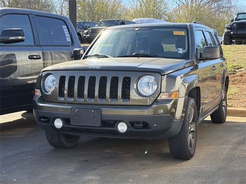 Used 2016 Jeep Patriot Sport w/ Power Value Group image 2