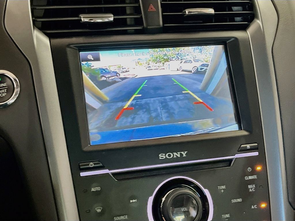 Used 2015 Ford Fusion Titanium FWD image 13