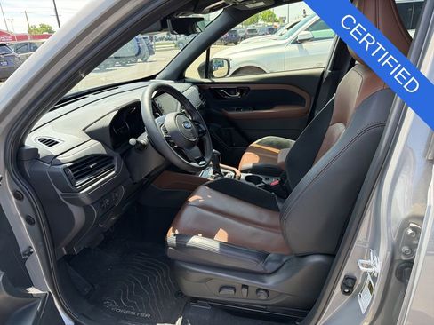 Used 2025 Subaru Forester Touring w/ Popular Package - Touring AWD/4WD image 6