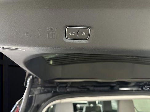 New 2025 Ford Expedition Max Active image 16