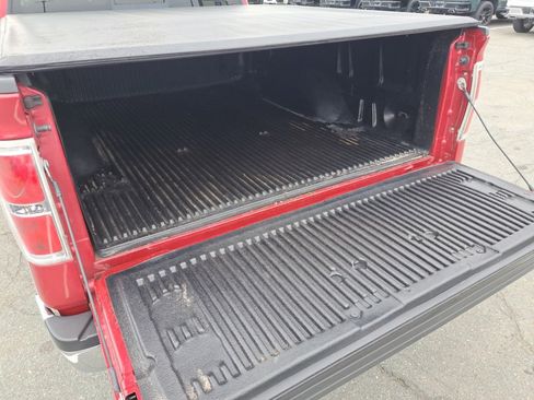 Used 2011 Ford F150 XLT w/ XLT Chrome Pkg RWD image 28