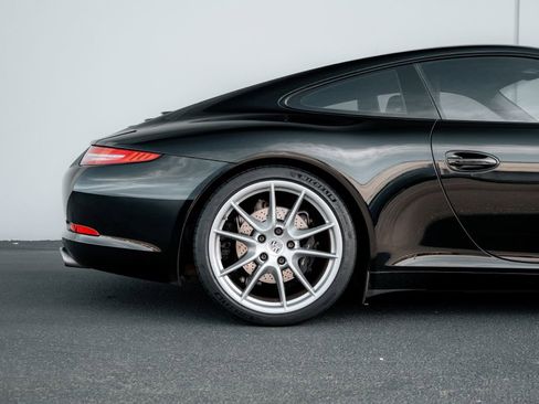 Used 2014 Porsche 911 Carrera image 18