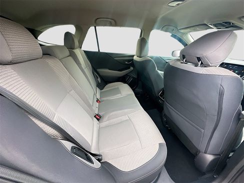 Used 2022 Subaru Outback Premium image 26